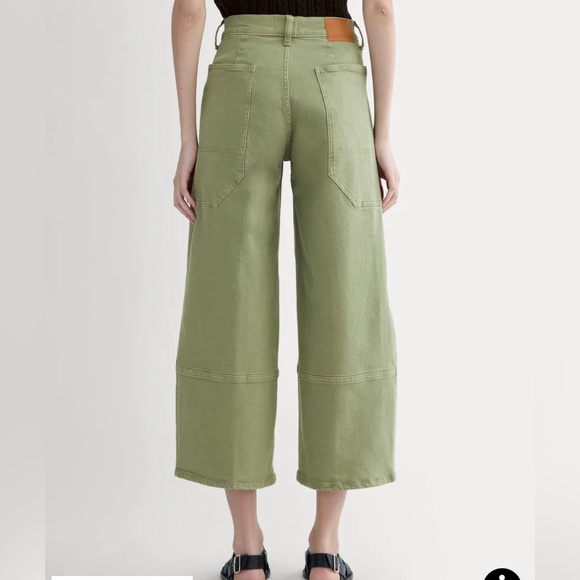NWT EVERLANE Way High Gardener Cropped Jeans in Oil Green 23 - Picture 3 of 7